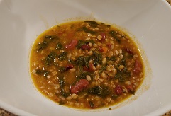 Farro and spinach&nbsp;soup