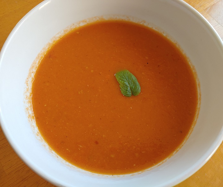 Tomato soup with roasted red&nbsp;peppers